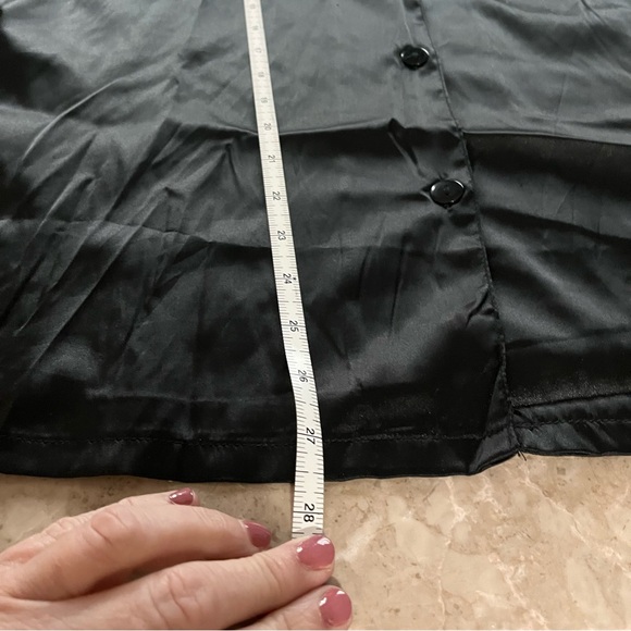 Women’s faux satin 2 piece lounge set size XL - Picture 9 of 10